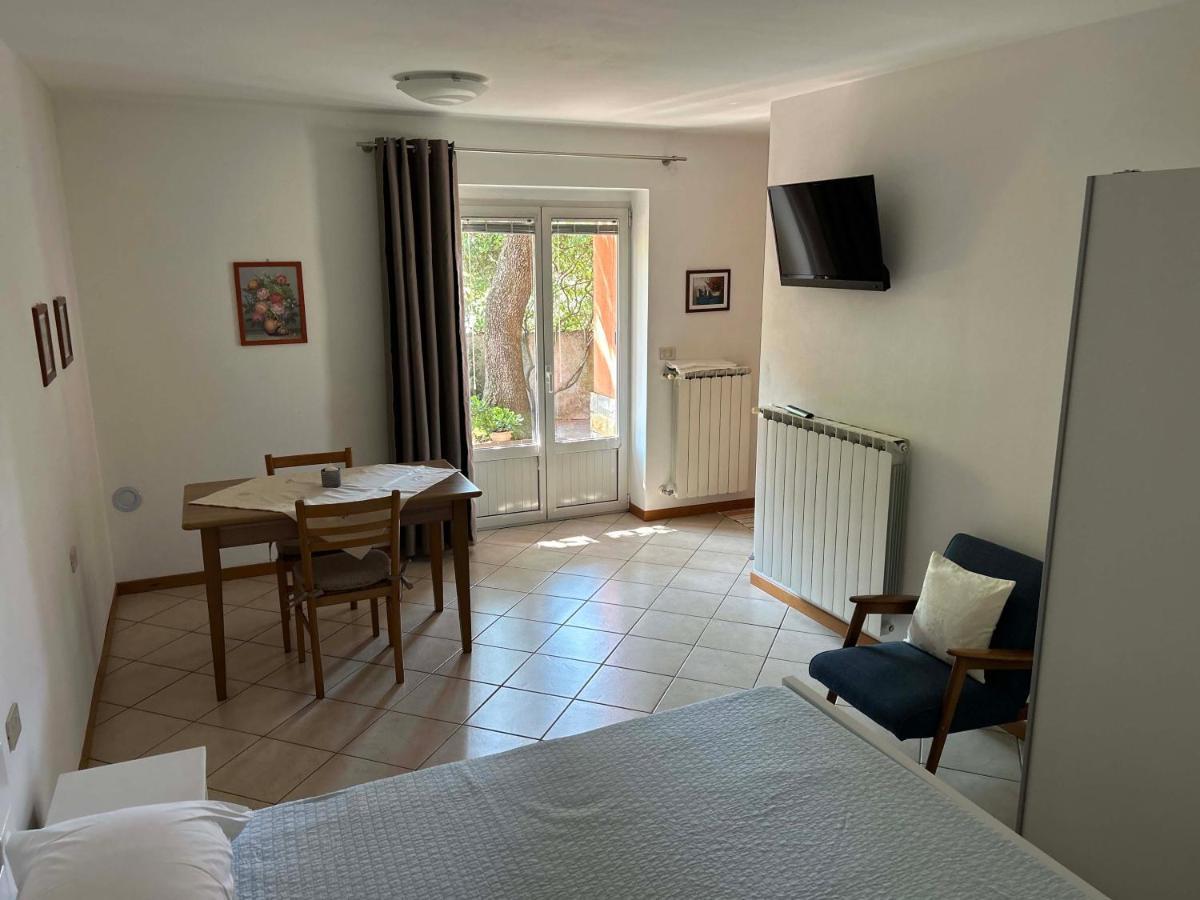 Ai 2 Olmi - Monolocali Nel Verde Múggia Exterior foto